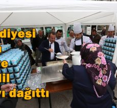 Bolu Belediyesi 5 bin kişiye kandil pilavı dağıttı