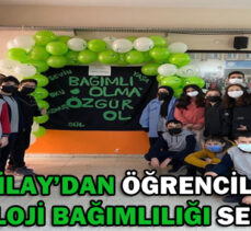 YEŞİLAY’DAN ÖĞRENCİLERE TEKNOLOJİ BAĞIMLILIĞI SEMİNERİ